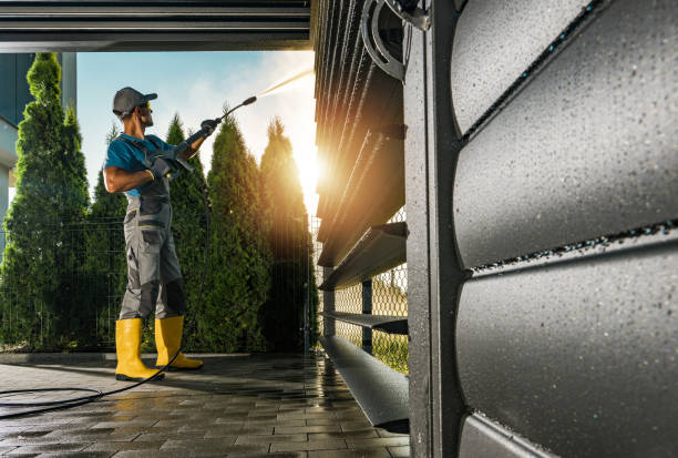 Best Commercial Building Pressure Washing  in Lincolndale, NY